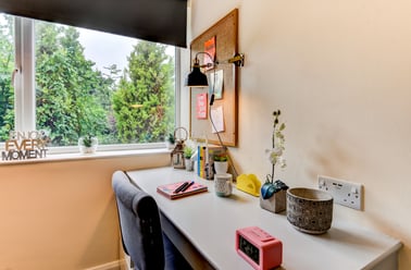 Upper Bevendean Avenue, Bevendean, Brighton - Image 2