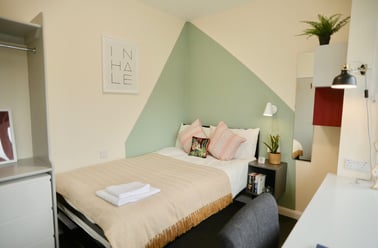 Park Road, Coldean, Brighton - Image 2