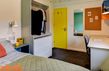 Auckland Drive, Bevendean, Brighton - Image 3