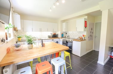 Upper Bevendean Avenue, Bevendean, Brighton - Image 3