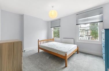 Fenham Road, Peckham, London - Image 2