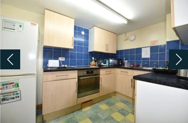 John Street, Hyde Park, Leeds - Image 3