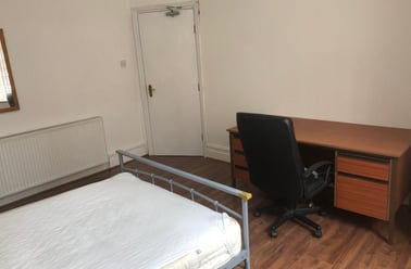 Heald Grove, Rusholme, Manchester - Image 2