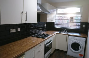 Heald Grove, Rusholme, Manchester - Image 3