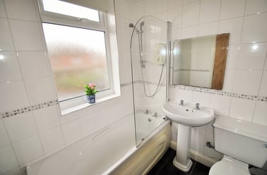 Barnsfold Avenue, Fallowfield, Manchester - Image 3