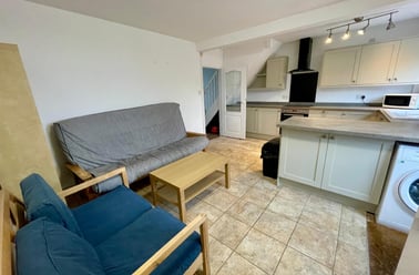 Filton Avenue, Horfield, Bristol - Image 2