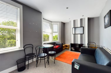 Bear Road, Elm Grove, Brighton - Image 2