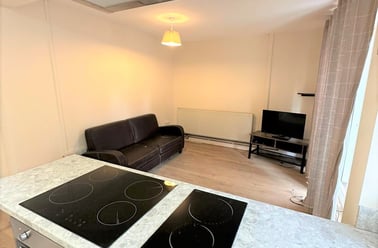 Tranby Avenue, Hull Road, York - Image 3