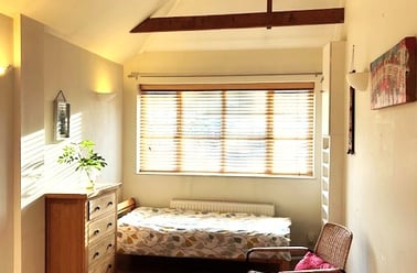 Burdon Lane, Sutton, London - Image 3