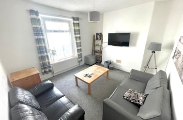 Nelson Street, Greenbank, Plymouth - Image 2