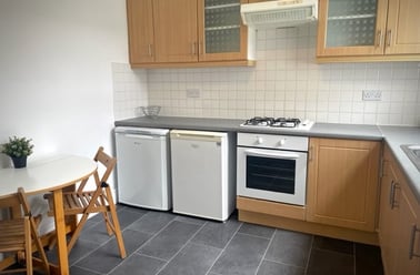 Ladybarn crescent - B, Fallowfield, Manchester - Image 2