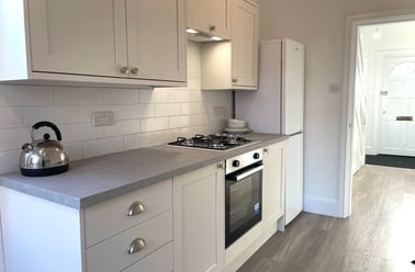 Barnsfold avenue, Fallowfield, Manchester - Image 3