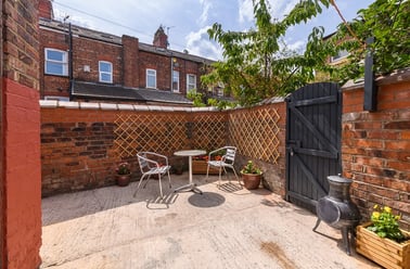 Ealing ave, Fallowfield, Manchester - Image 2