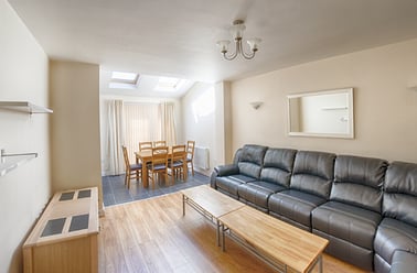 Finchley road, Fallowfield, Manchester - Image 3