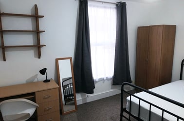 Napier road, Southsea, Portsmouth - Image 3