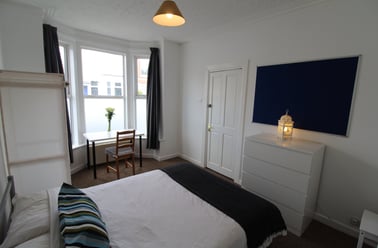 Wyndcliffe Road, Southsea, Portsmouth - Image 3