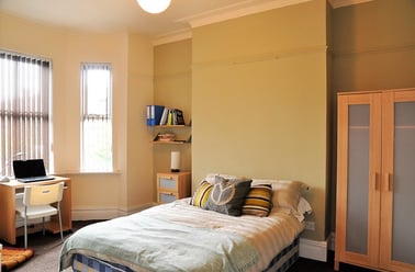 Belgrave Avenue, Victoria park, Manchester - Image 2