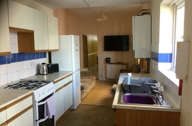 Clive Road, Fratton, Portsmouth - Image 3