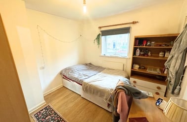 Addison Gardens, City Centre, Surbiton - Image 2