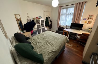 Grove Crescent, City Centre, Kingston - Image 3