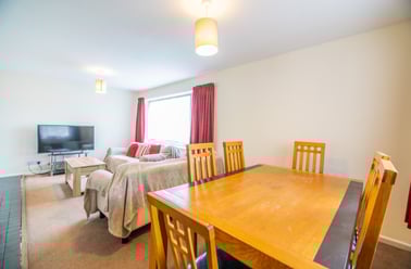 Foxthorn paddock, badgerhill estate, Heslington, York - Image 3