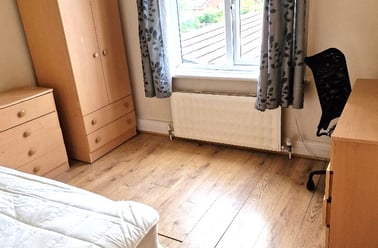 Wellington Road, Fallowfield, Manchester - Image 2