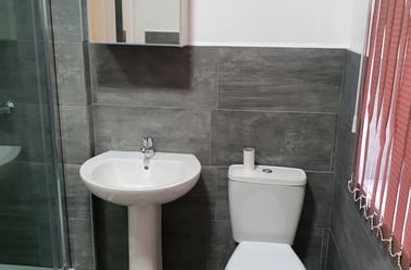 Moseley Road, Fallowfield, Manchester - Image 3