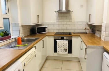 Pomona St, Ecclesall, Sheffield - Image 2