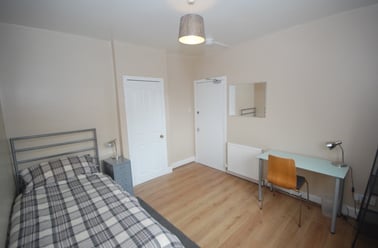 Broomhouse Street South, Wester Hailes, Edinburgh - Image 2