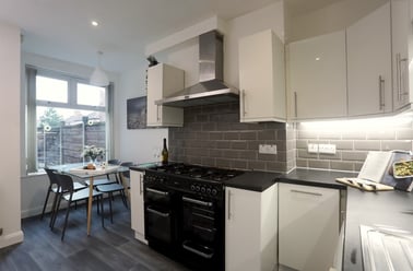 Kingswood rd, Fallowfield, Manchester - Image 2