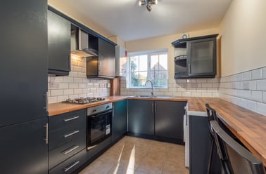 Chervil Close, Fallowfield, Manchester - Image 3