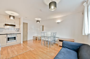 Ambassador Square, Isle of Dogs, London - Image 2