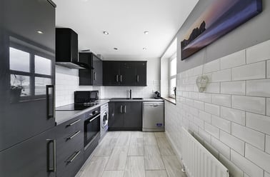 Millennium Drive, Isle of Dogs, London - Image 2