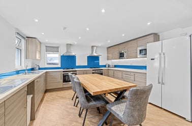 Queen Anne Terrace, City Centre, Plymouth - Image 2