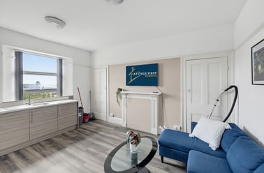 Woodland Terrace, Greenbank, Plymouth - Image 2
