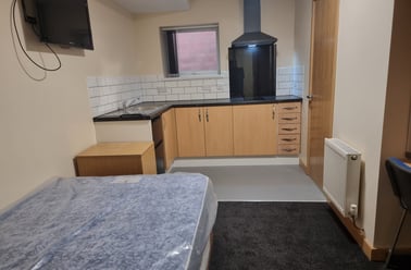 London Road, City Centre, Leicester - Image 2