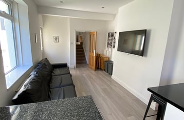 Salisbury Road, Near university, Plymouth - Image 2