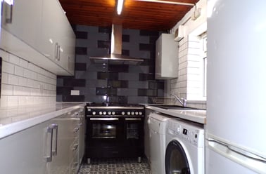 Derby Road, Fallowfield, Fallowfield, Manchester - Image 3