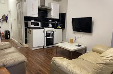 Mauldeth Road Fallowfield, Fallowfield, Manchester - Image 3