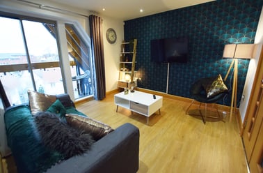 Foregate Street, City Centre, Chester - Image 3