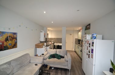 Belgrave Avenue, Longsight, Manchester - Image 3