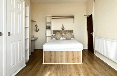 Oystermouth Road, Brynmill, Swansea - Image 3