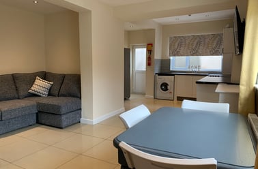 Rhyddings Park Rd, Brynmill, Swansea - Image 2