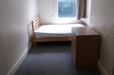 Wilmslow Road, Fallowfield, Manchester - Image 3