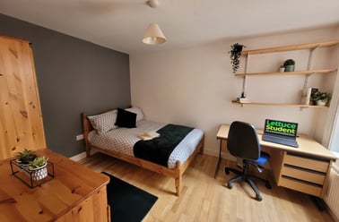 St. Georges Road, Ball hill, Coventry - Image 2