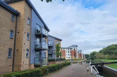 Old Towcester Road, Southbridge, Northampton - Image 2