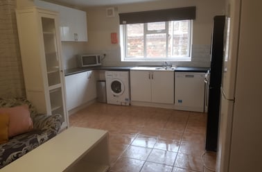 St. Marys Road, Cowley, Oxford - Image 2