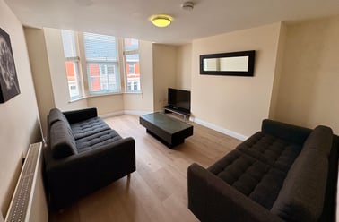 Bayswater Road, Jesmond, Newcastle - Image 3