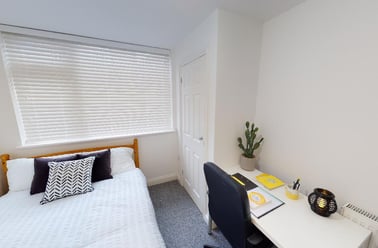 St Pauls Road, University of Portsmouth, Portsmouth - Image 3