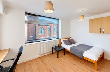 Fraser Road, University of Portsmouth, Portsmouth - Image 3
